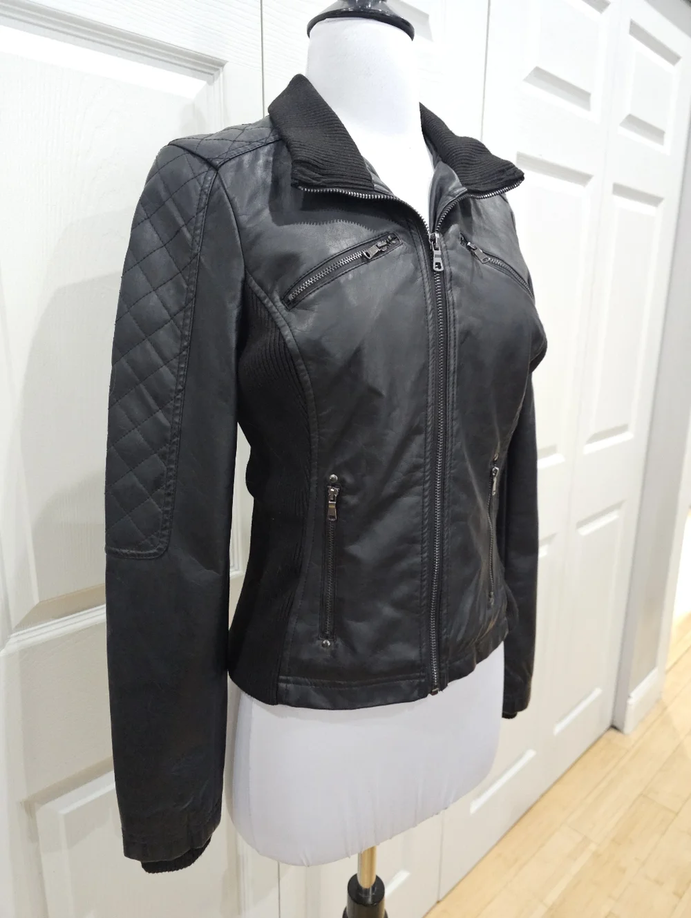 Therapy Lane Crawford Black Quilted Faux Leather Bomber Knit Zip Jacket Coat S - Picture 2 of 11